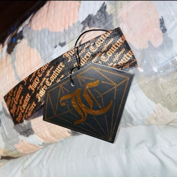 New Juicy Couture Camo 8 piece Comforter Set - Picture 4 of 11